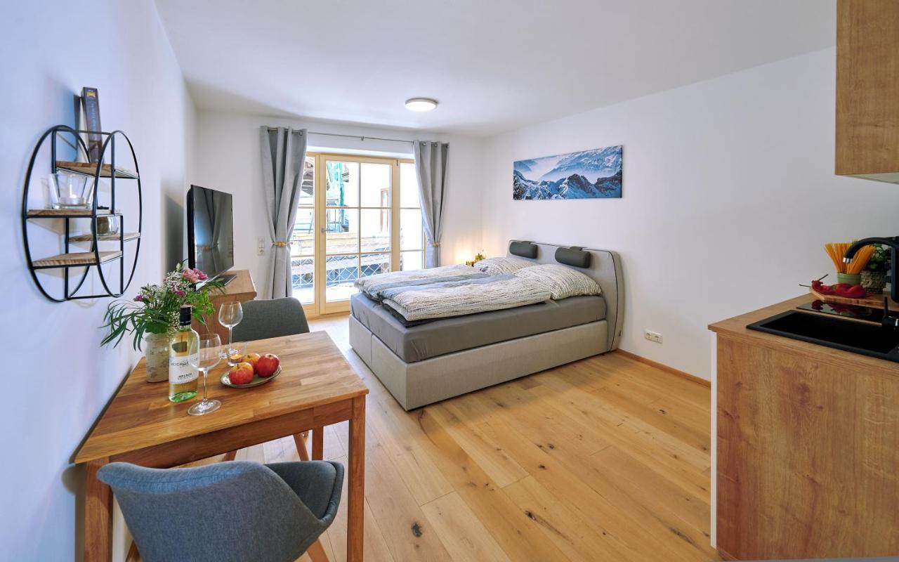 Ferienwohnung Zimmer Tittmoning Stadtplatz 27 Esterno foto