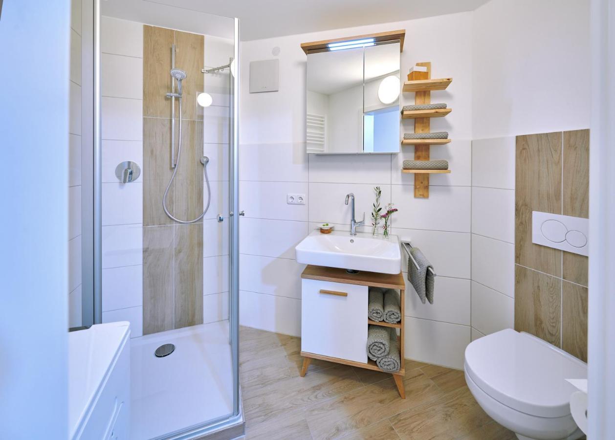 Ferienwohnung Zimmer Tittmoning Stadtplatz 27 Esterno foto